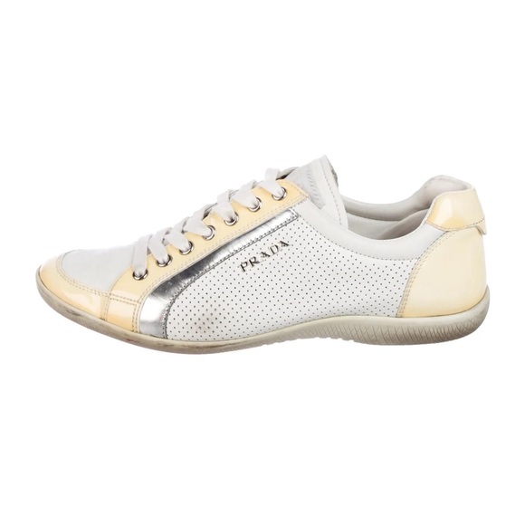 Prada color block cream sneakers. Good condition with slight wear on soles. - Picture 2 of 4